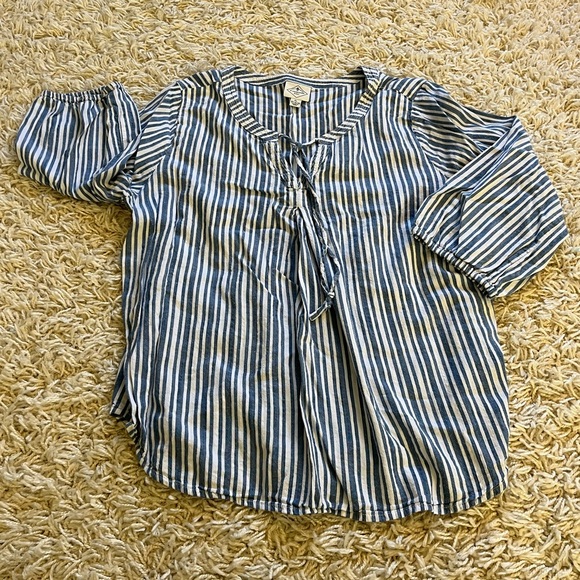 ST. JOHN’S BAY top - Picture 3 of 4